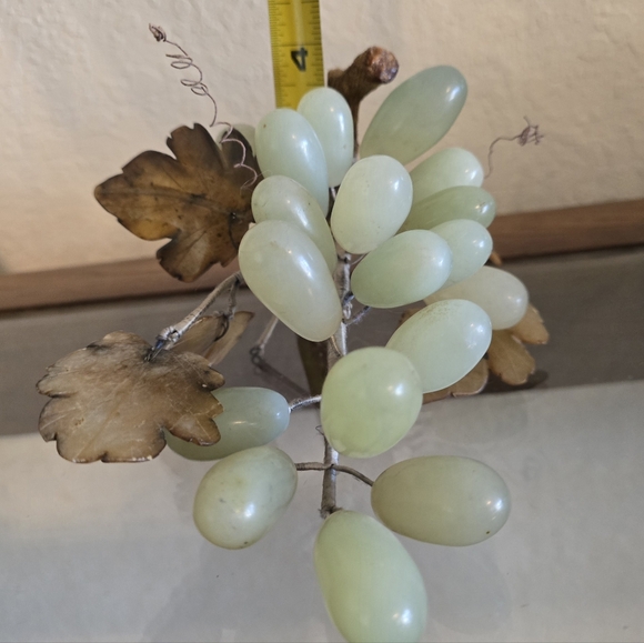 Vintage Chinese Solid Celadon Marble Grape Decor - Picture 8 of 9